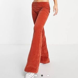 Free People Pull On Flare Cords. Size 27